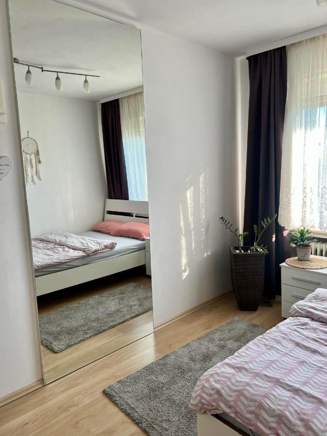Doppelbett Zimmer Mit Gemeinschaftbad Borgholzhausen Exteriér fotografie